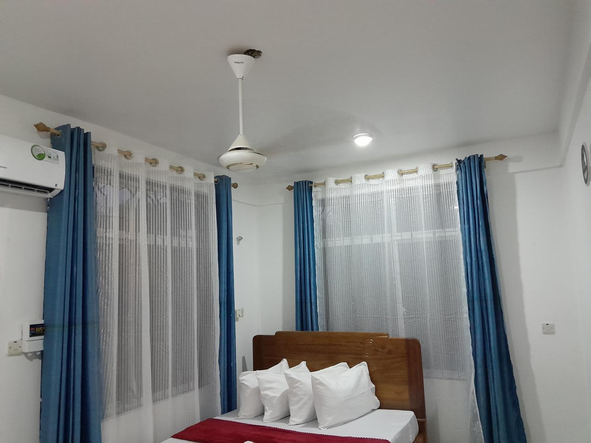 Valley Breeze Hotel Дар-эс-Саламе Экстерьер фото